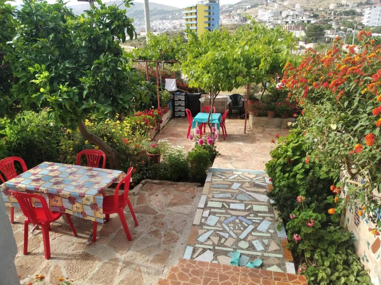 Hako Apartments Sarandë Exteriör bild